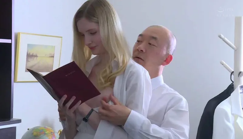 Bà xã chấp nhận làm em gái cho đối tác của người chồng để trả nợ